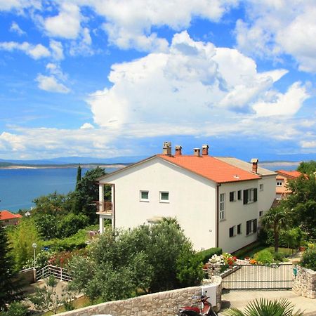 Nella. Apartamento Crikvenica Exterior foto