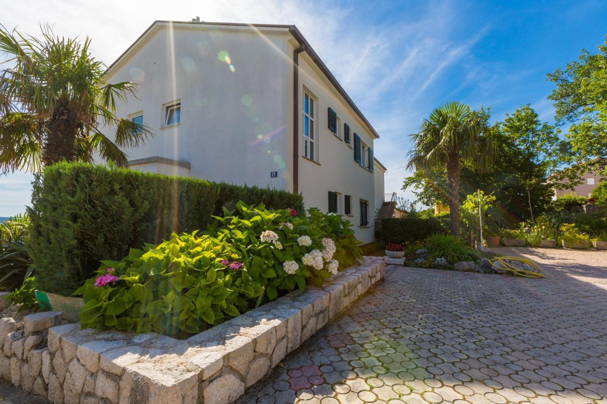 Nella. Apartamento Crikvenica Exterior foto